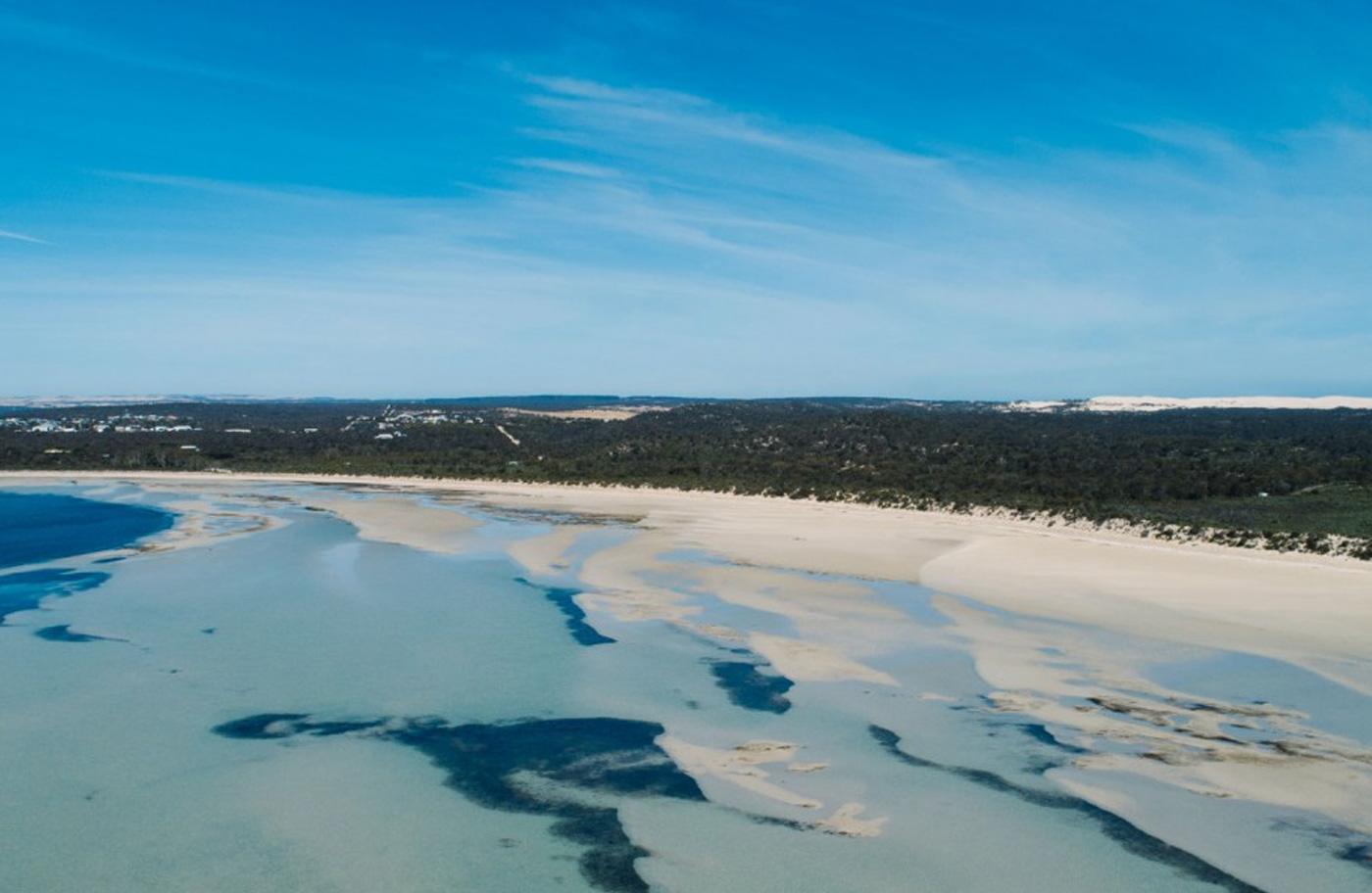 Visual shot of the beach meeting land at Coffin Bay